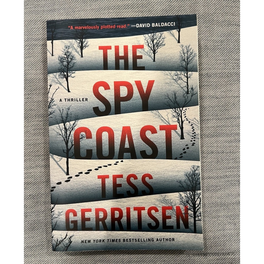Spy Coast : A Thriller‎ by Tess Gerritsen (2023, TPB) The Martini Club 1 of 2